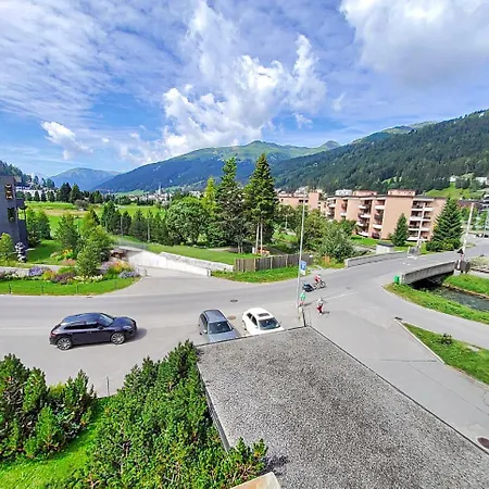 Herrliche 3 Schlafzimmer In Zentral & Exklusiv شقة *