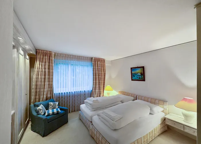 Herrliche 3 Schlafzimmer In Zentral & Exklusiv شقة