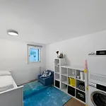 アパート Herrliche 3 Schlafzimmer In Zentral & Exklusiv ダヴォス・プラッツ